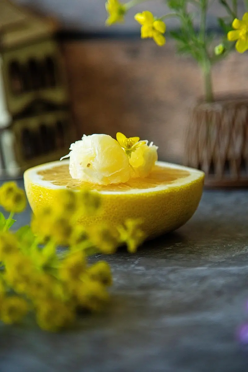how to blend vetiver oil with citrus oils for an uplifting
